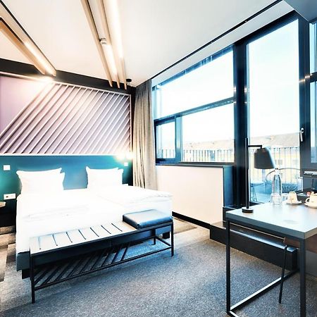 B&B Hotel Muenchen-Moosach Kültér fotó