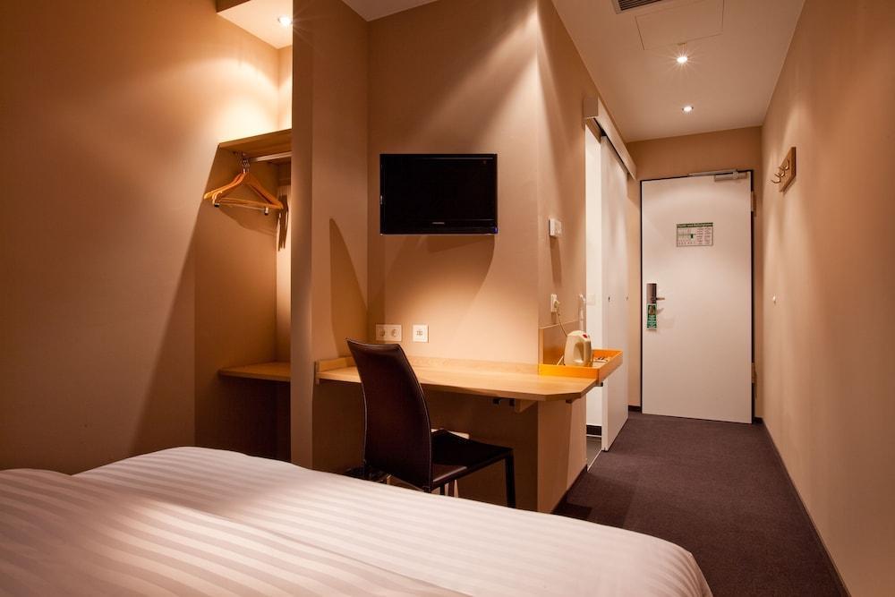B&B Hotel Muenchen-Moosach Kültér fotó
