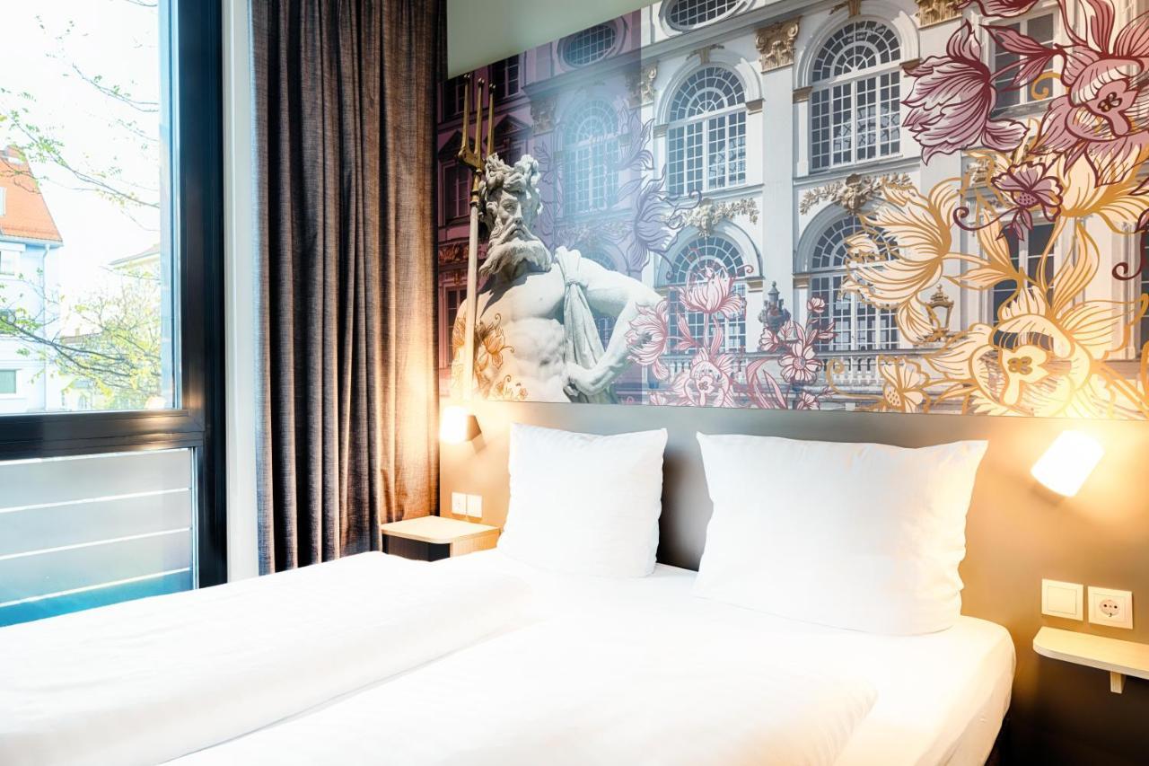 B&B Hotel Muenchen-Moosach Kültér fotó